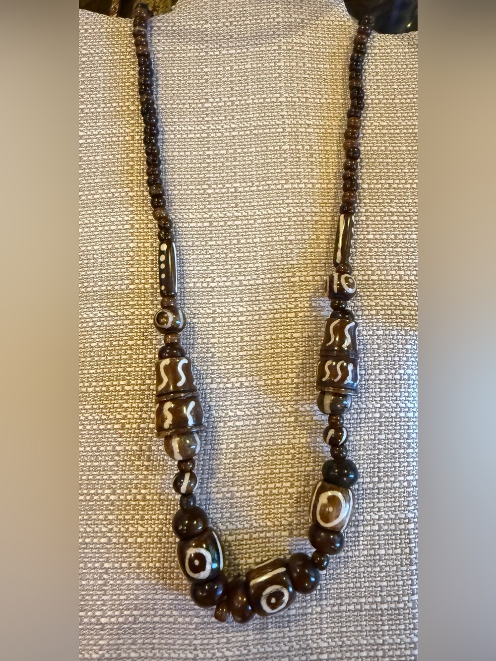 Vintage Tibetan Dzi agete bead Tribal Necklace